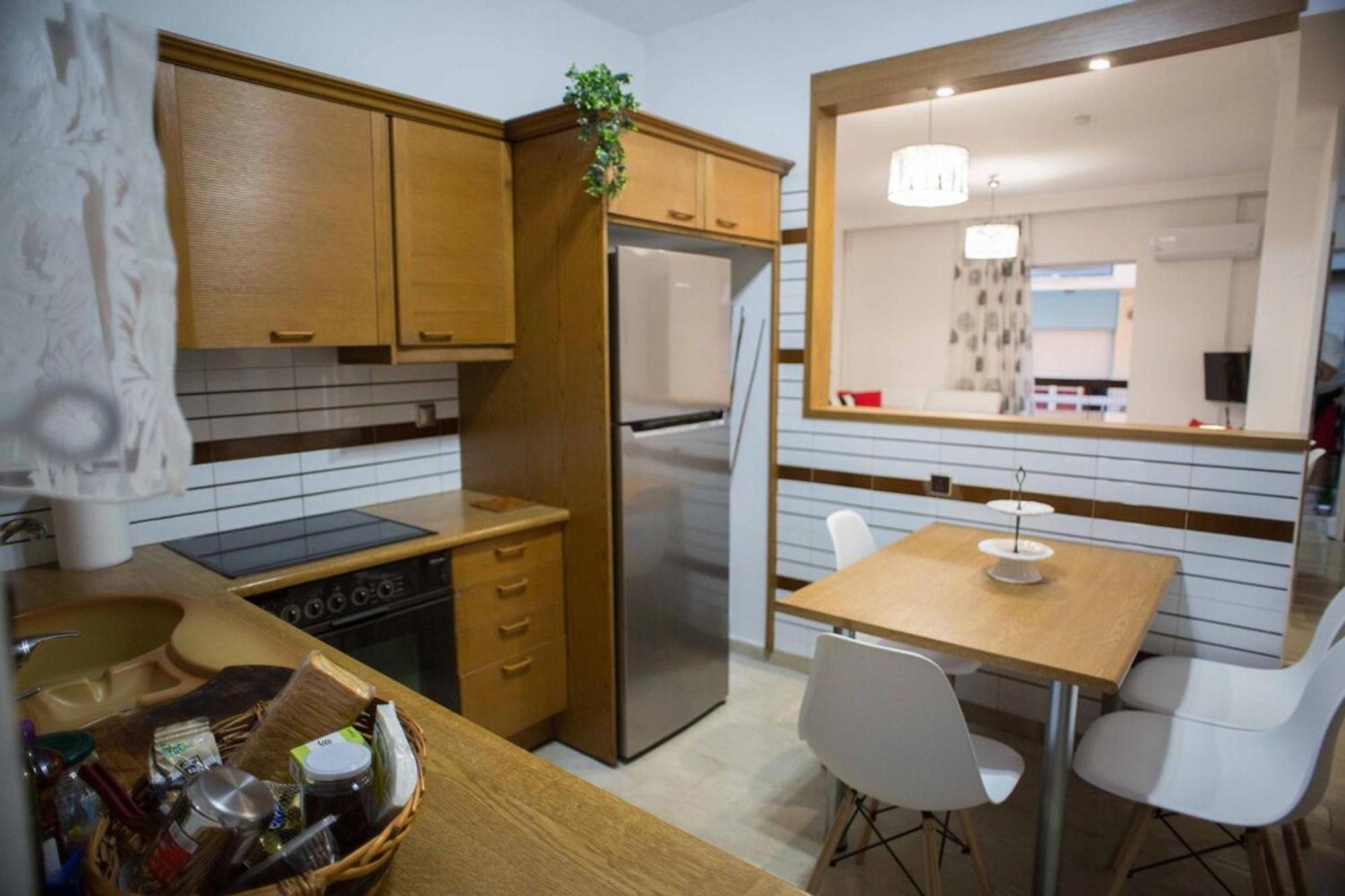 Cozy Apartment With Sea View Next To Marina Zeas Pireusz Kültér fotó