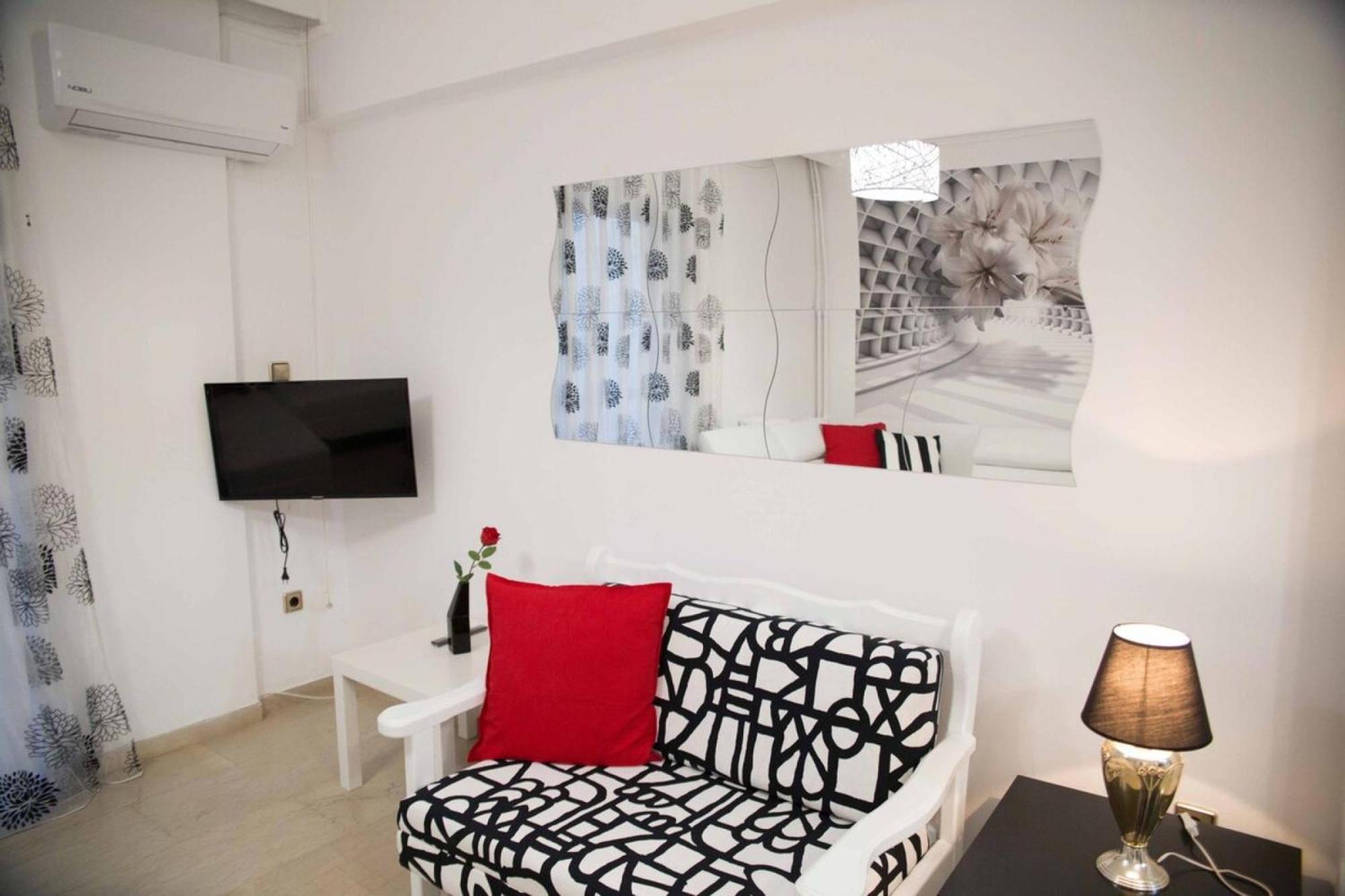 Cozy Apartment With Sea View Next To Marina Zeas Pireusz Kültér fotó
