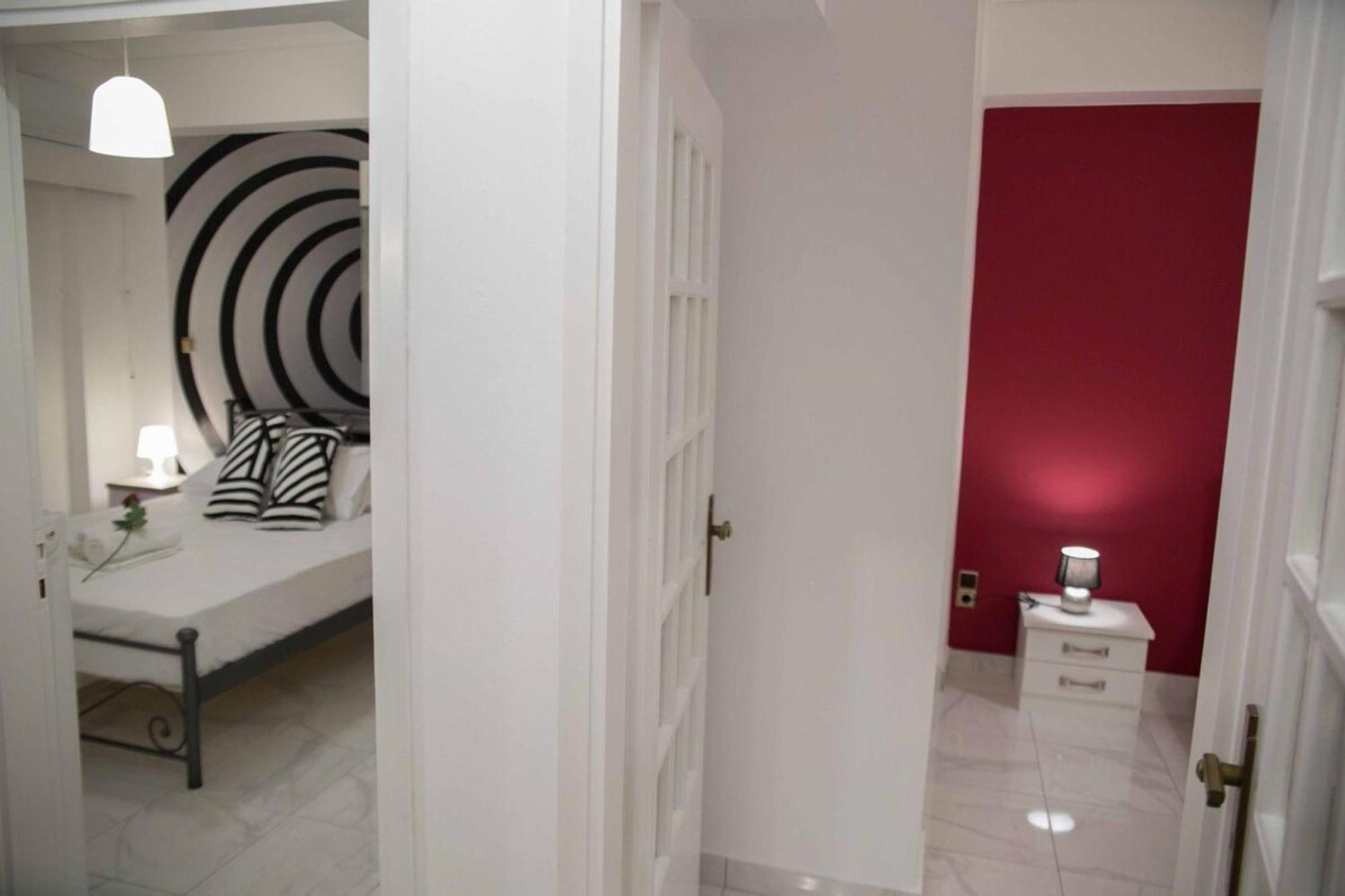 Cozy Apartment With Sea View Next To Marina Zeas Pireusz Kültér fotó